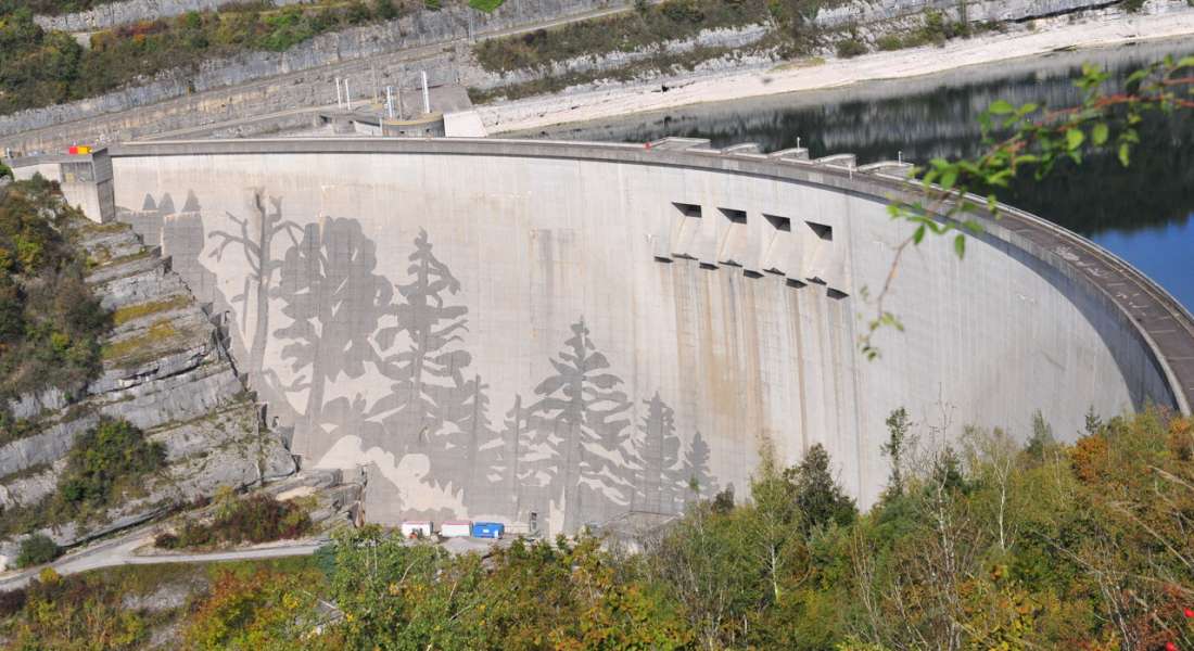 Barrage de Vouglans. Quand un ouvrage d'art devient une œuvre d'art
